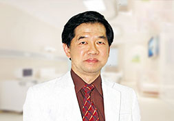 查迪医生(Dr.Chartree Saenghiranwatana,M.D.)